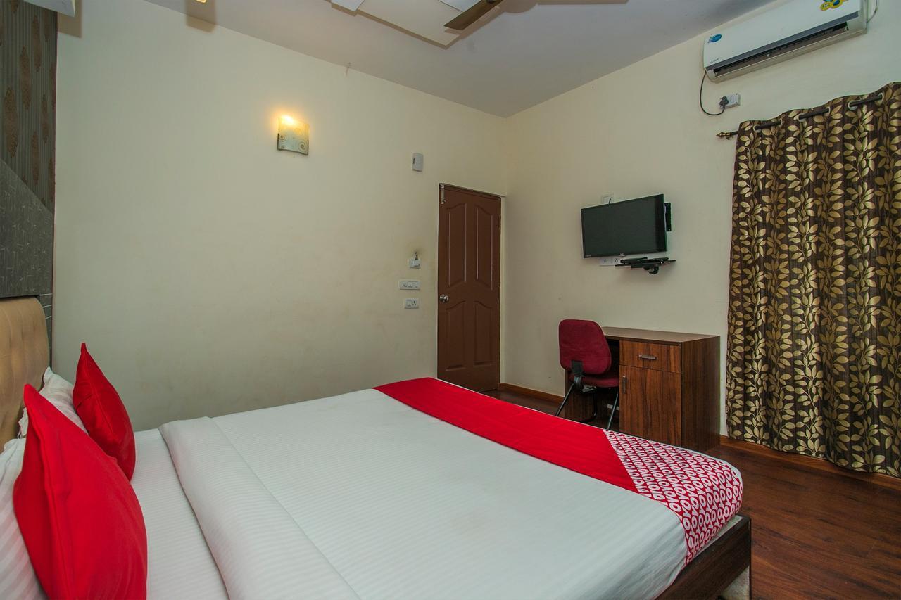 Hotel Venkat Presidency Bengalúr Exteriér fotografie